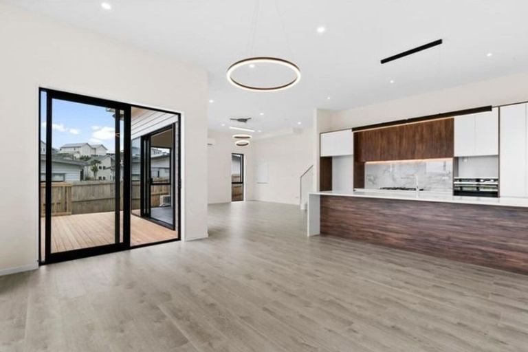 Photo of property in 4 Ta Moko Drive, Gulf Harbour, 0930