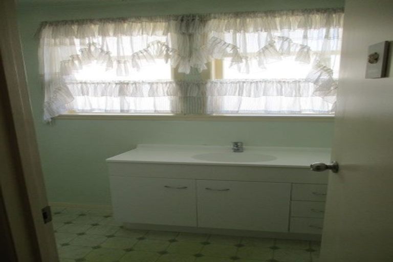 Photo of property in 35 Caspar Road, Papatoetoe, Auckland, 2025