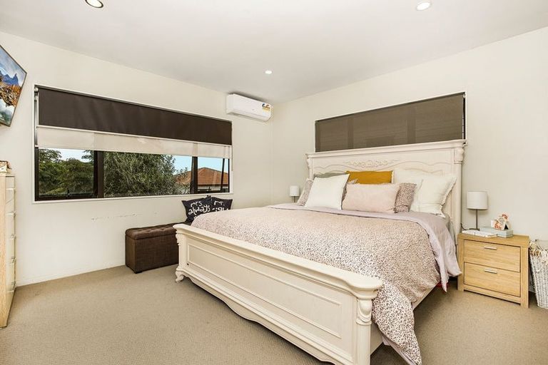 Photo of property in 21 Janway Avenue, Flat Bush, Auckland, 2016