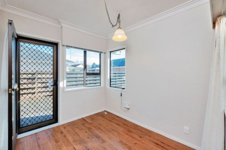 Photo of property in 3/39 Great South Road, Papakura, 2110