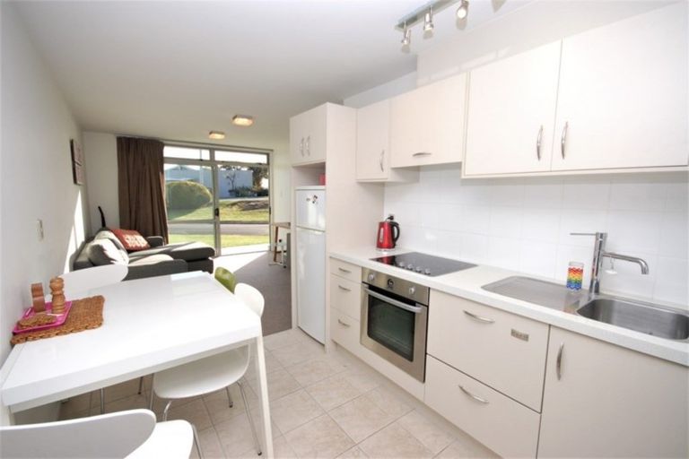 Photo of property in 1-25/300 Lake Terrace, Two Mile Bay, Taupo, 3330