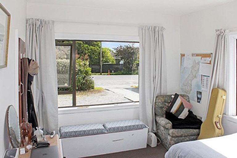 Photo of property in 92 Suva Street, Upper Riccarton, Christchurch, 8041