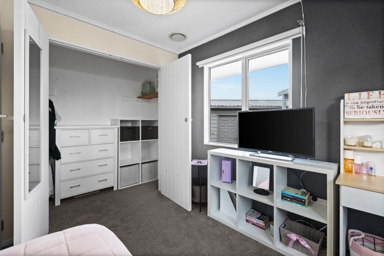 Photo of property in 55 Lanark Crescent, Tamatea, Napier, 4112