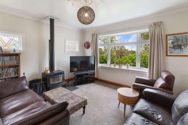 Photo of property in 170 Gladstone Road, Levin, 5571