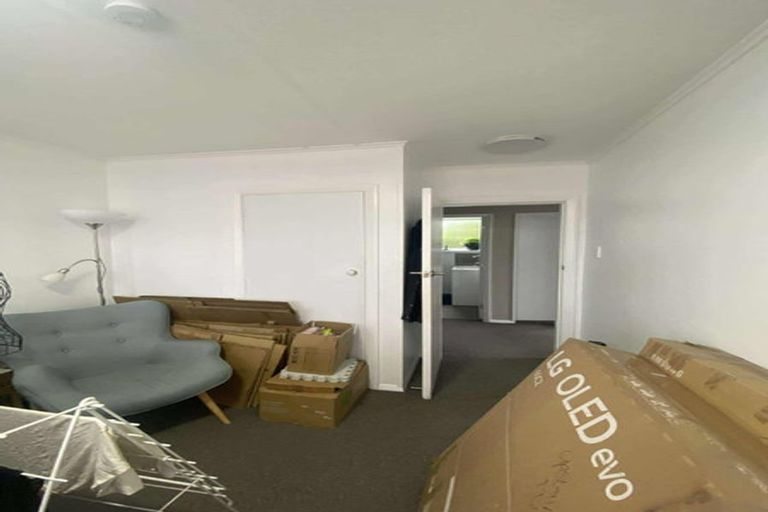 Photo of property in 2 Grosvenor Street, Redwood, Christchurch, 8051