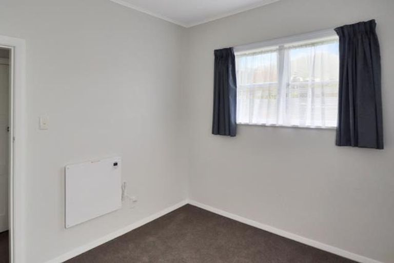 Photo of property in 26 Naenae Road, Naenae, Lower Hutt, 5011