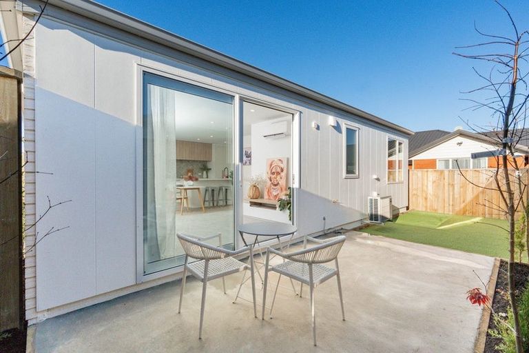 Photo of property in 8 Berwick Street, St Albans, Christchurch, 8014