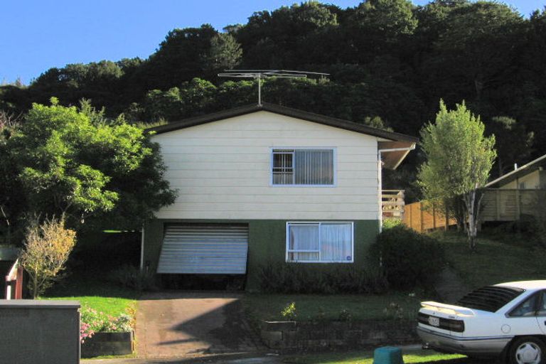Photo of property in 49 Kairanga Crescent, Wainuiomata, Lower Hutt, 5014