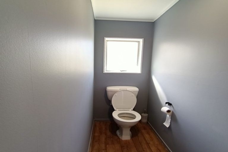 Photo of property in 2/17 Onslow Road, Papakura, 2110