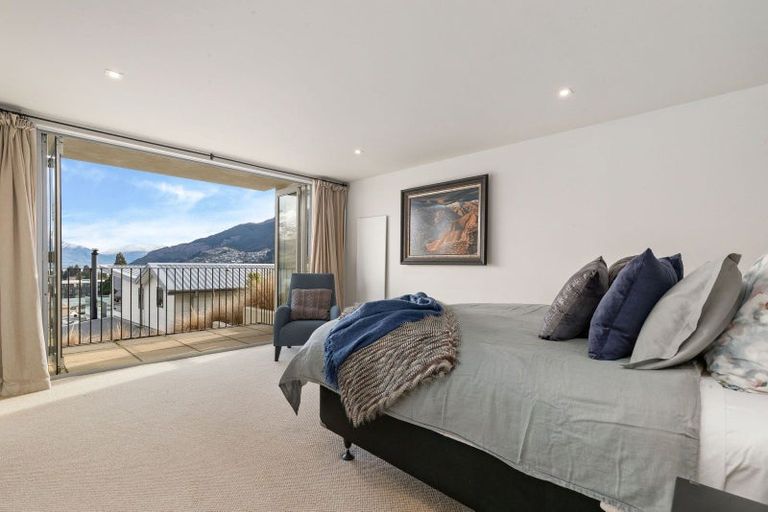 Photo of property in The Woods, 12u 5 Dublin Street, Queenstown, 9300