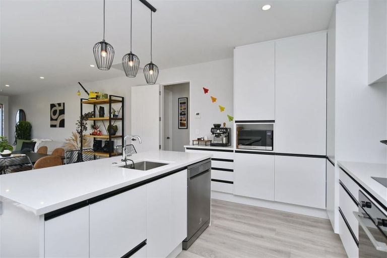 Photo of property in 22 Selfe Crescent, Burwood, Christchurch, 8083