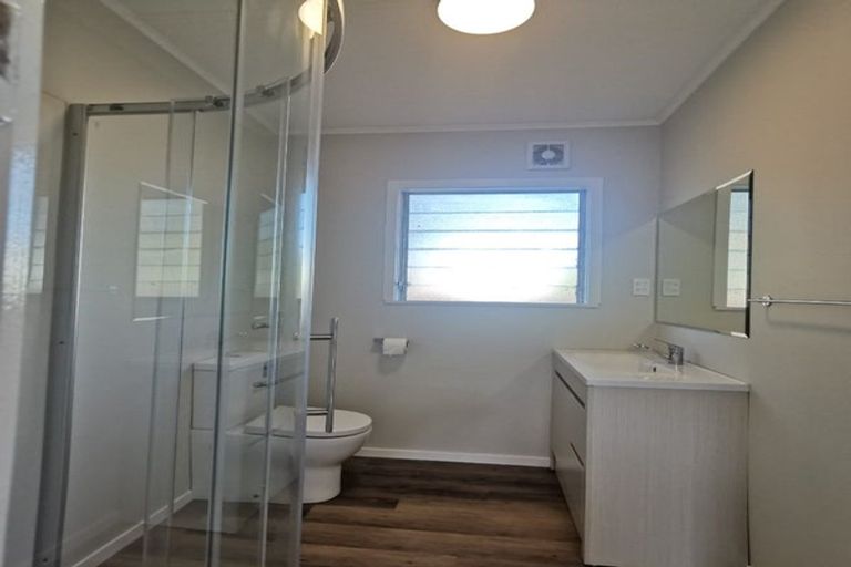 Photo of property in 13 Clendon Avenue, Papatoetoe, Auckland, 2025