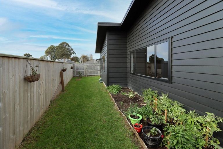 Photo of property in 4 Devon Lane, Carterton, 5713