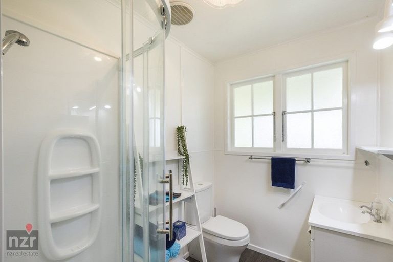 Photo of property in 18 Ranfurly Road, Feilding, 4702