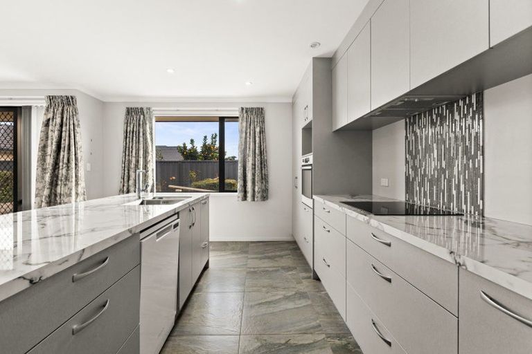 Photo of property in 11 Sixty Mile Close, Frimley, Hastings, 4120