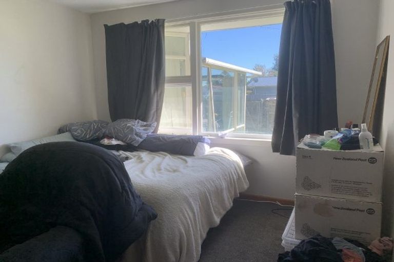 Photo of property in 39 Skerten Avenue, Hornby, Christchurch, 8042