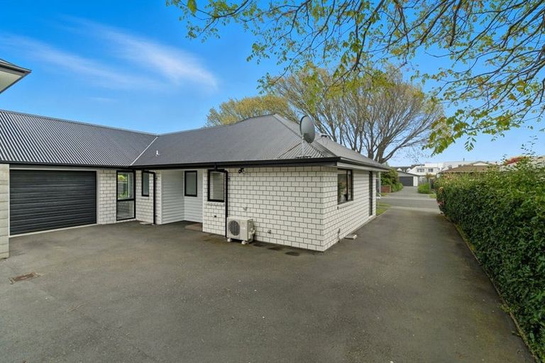 Photo of property in 1/4 Alvaston Drive, Halswell, Christchurch, 8025