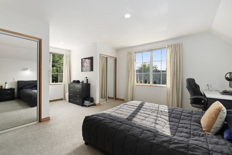 Photo of property in 5 Meadowstone Drive, Wanaka, 9305