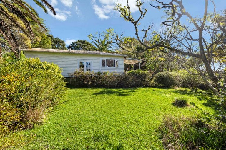 Photo of property in 78 Nixon Road, Taupaki, Henderson, 0782