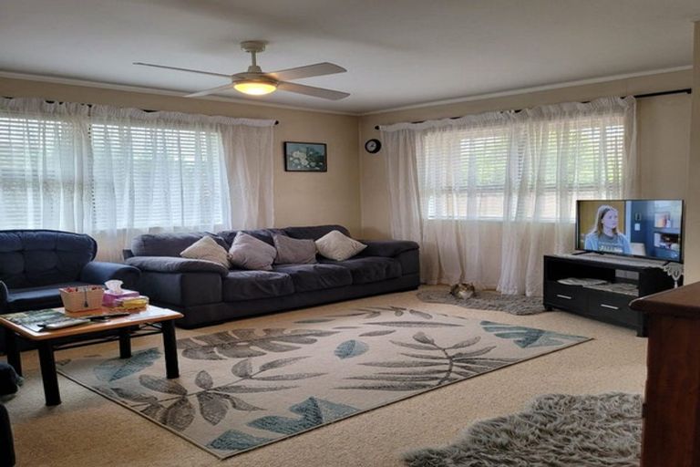 Photo of property in 2/66 Marne Road, Papakura, 2110