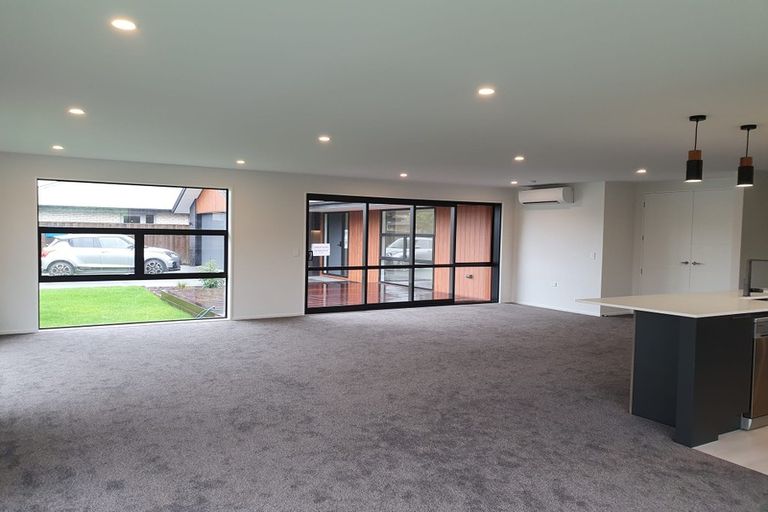 Photo of property in 2 Horomaka Street, Pegasus, 7612
