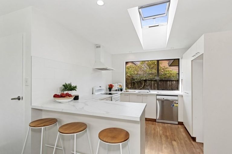 Photo of property in 63 Kedleston Drive, Avonhead, Christchurch, 8042