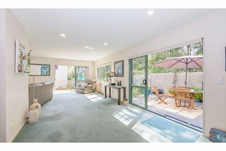 Photo of property in 13k Eban Avenue, Hillcrest, Auckland, 0627