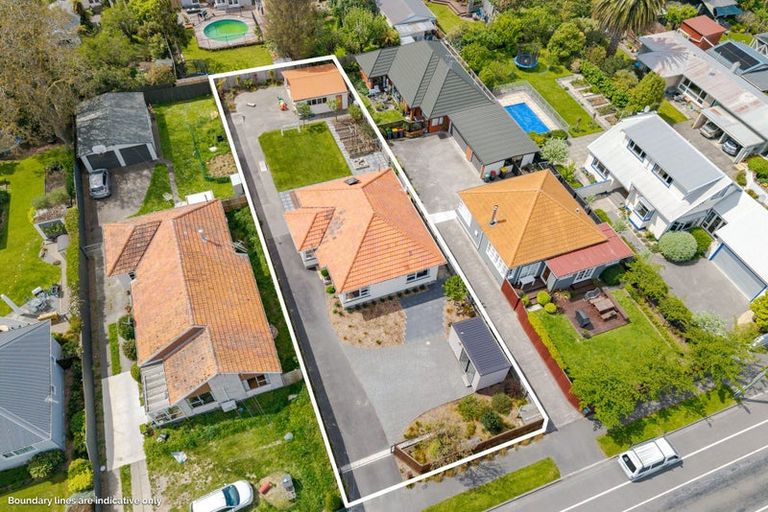 Photo of property in 60 Wilsons Road, Saint Martins, Christchurch, 8022