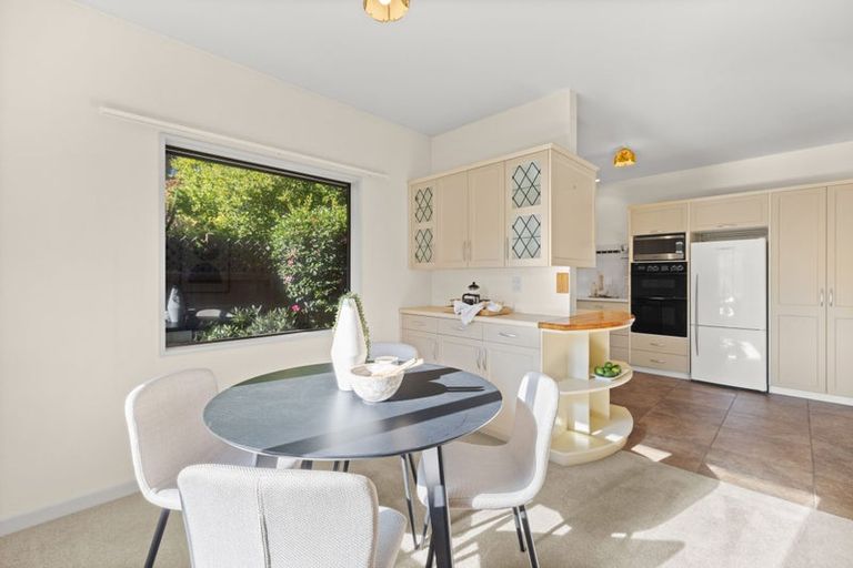 Photo of property in 42 Westburn Terrace, Burnside, Christchurch, 8041