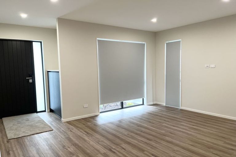 Photo of property in 37 Rapunga Drive, Hobsonville, Auckland, 0616