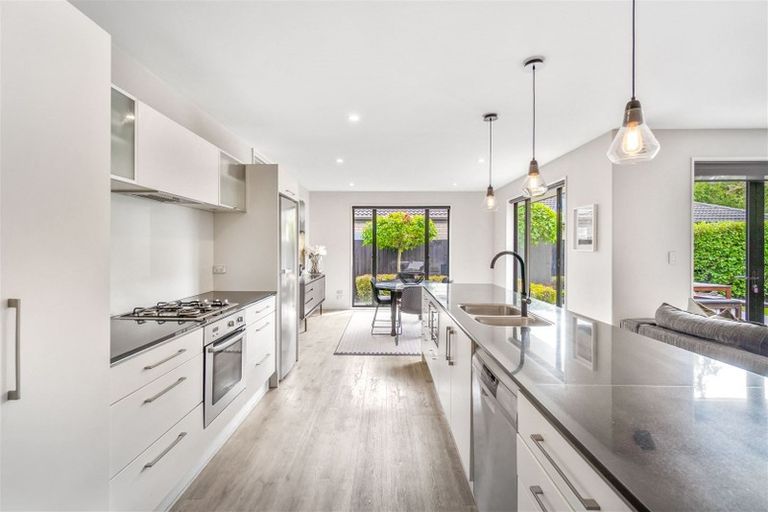 Photo of property in 17 Parkside Crescent, Northwood, Christchurch, 8051