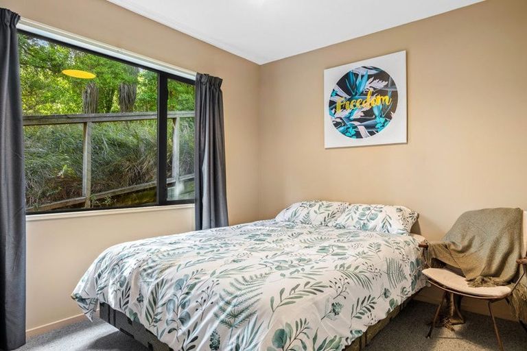 Photo of property in 209 Middle Road, Pigeon Bay, 7583