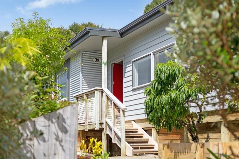 Photo of property in 29a Kairanga Crescent, Wainuiomata, Lower Hutt, 5014