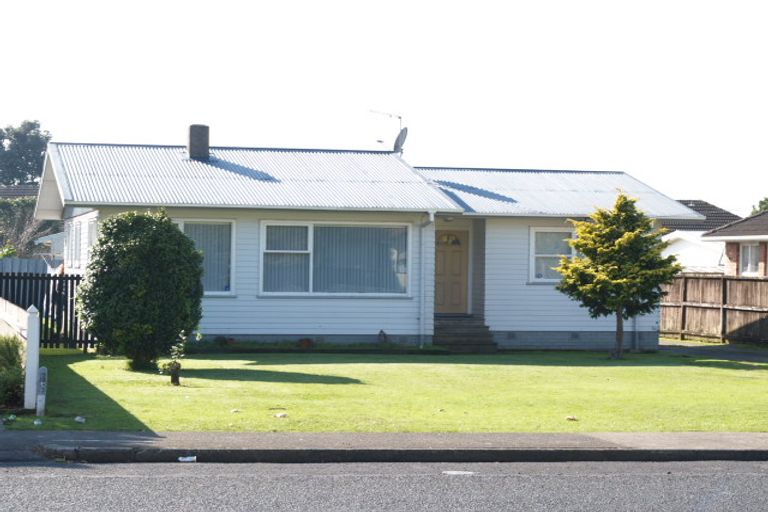Photo of property in 138 Robertson Road, Mangere East, Auckland, 2024