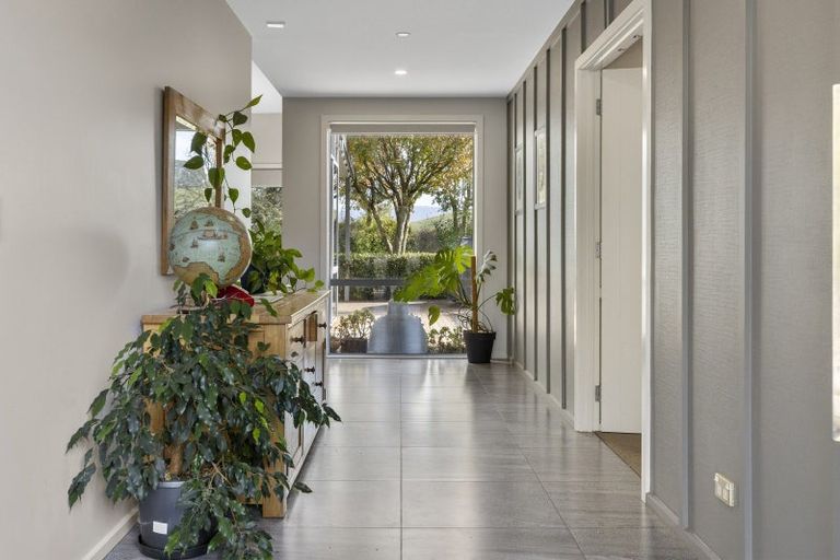 Photo of property in 60 Dalmore Way, Acacia Bay, Taupo, 3385