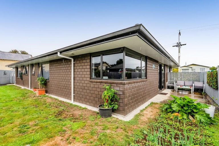 Photo of property in 22 Juliet Street, Stratford, 4332