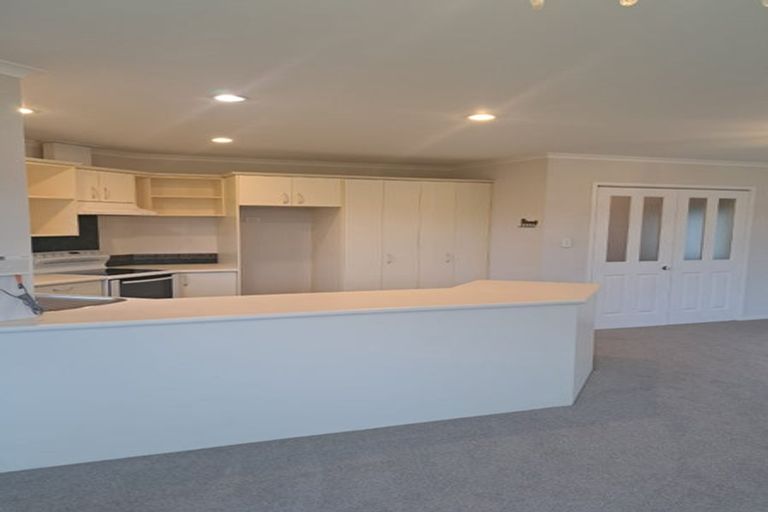Photo of property in 9 Towai Street, Inglewood, 4330