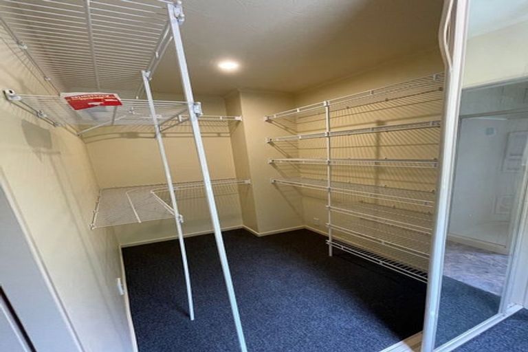 Photo of property in 146 Mark Avenue, Grenada Village, Wellington, 6037