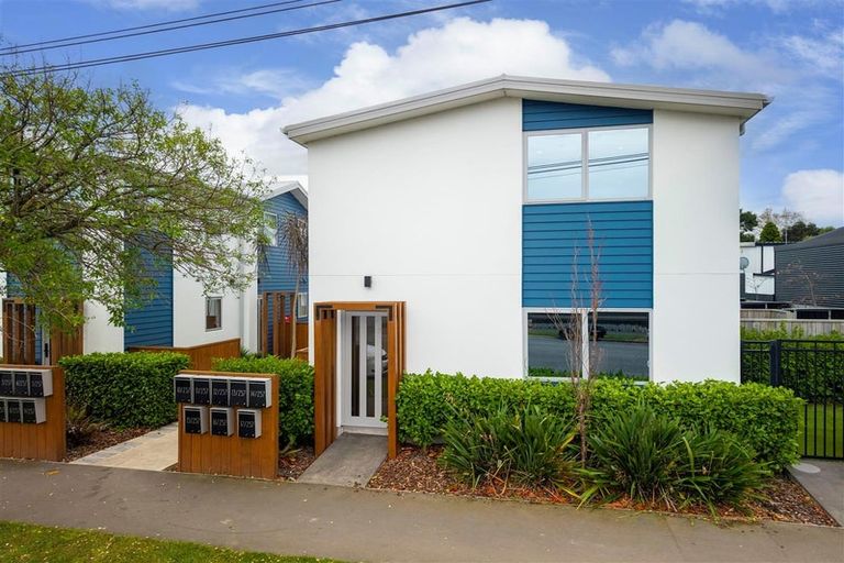 Photo of property in 17/257 Armagh Street, Christchurch Central, Christchurch, 8011