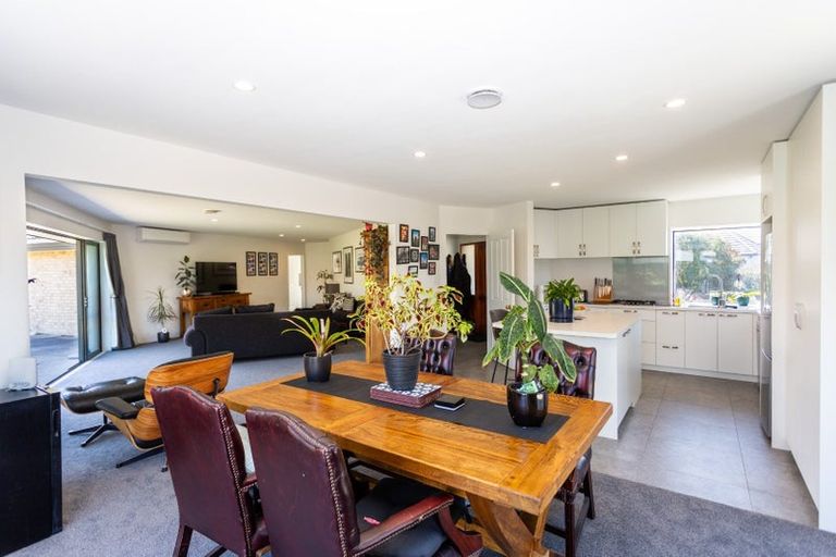 Photo of property in 9 Evenwood Place, Waimairi Beach, Christchurch, 8083