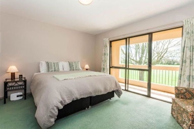 Photo of property in 3/17 Devon Street, Sydenham, Christchurch, 8023