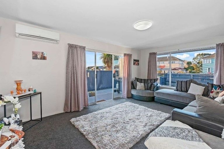 Photo of property in 1/716 Ferry Road, Woolston, Christchurch, 8023