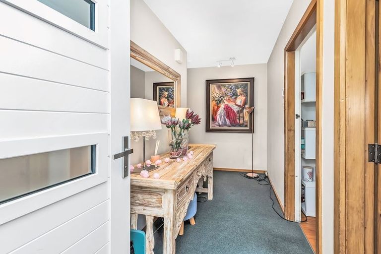 Photo of property in 26 Staveley Street, Avonhead, Christchurch, 8042