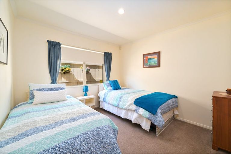 Photo of property in 8 Espalier Drive, Henderson, Auckland, 0612