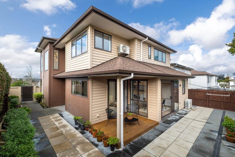 Photo of property in 71 Francis Street, Hauraki, Auckland, 0622