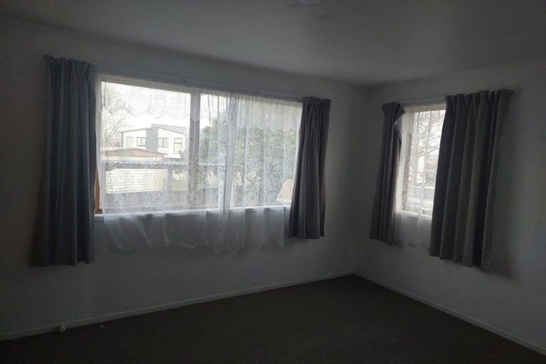 Photo of property in 15 Ribot Place, Randwick Park, Auckland, 2105