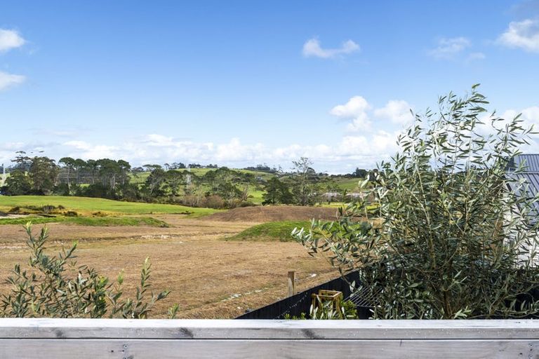Photo of property in 103 Waekahu Road, Westgate, Auckland, 0814