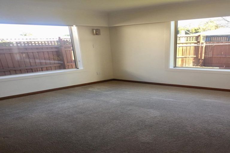 Photo of property in 83 Yaldhurst Road, Sockburn, Christchurch, 8042