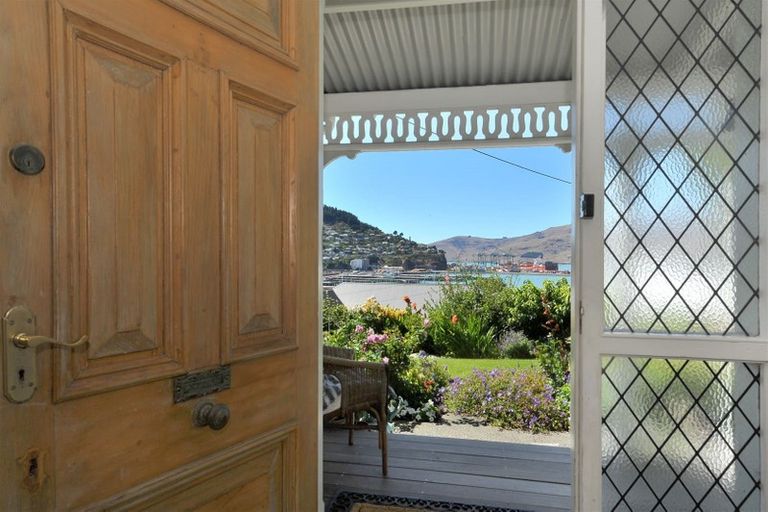 Photo of property in 14 Brittan Terrace, Lyttelton, 8082