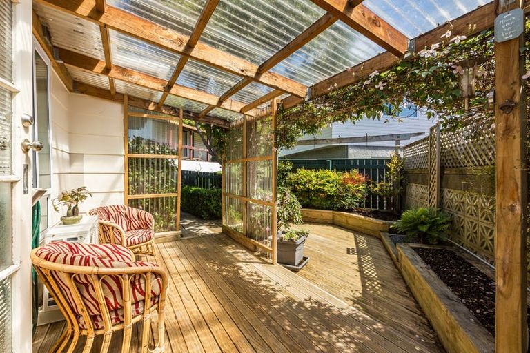 Photo of property in 1/71 Larsen Crescent, Tawa, Wellington, 5028